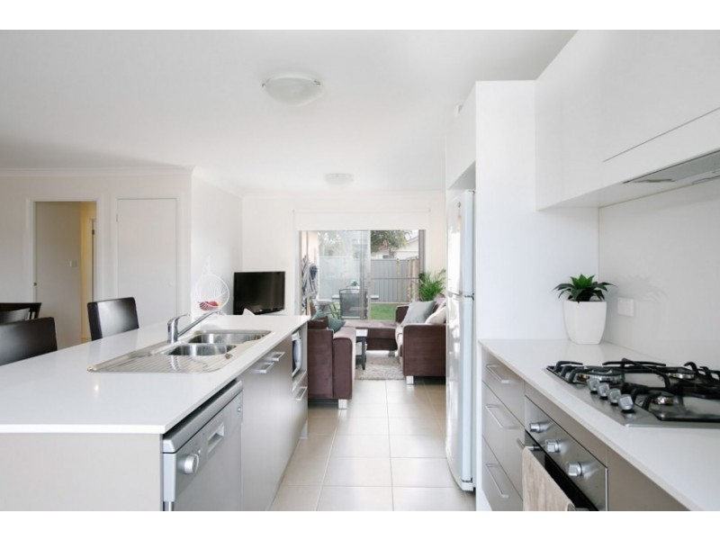45 Churchill Circuit, Barrack Heights NSW 2528