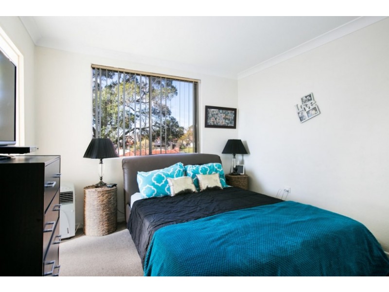 4/83 Balgownie Road, Balgownie NSW 2519