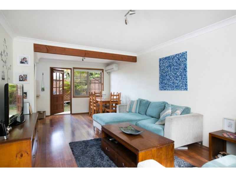 8/28-30 Balmoral Street, Balgownie NSW 2519