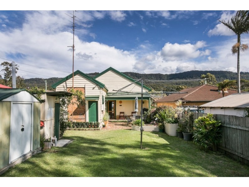 227 Princes Highway, Bulli NSW 2516