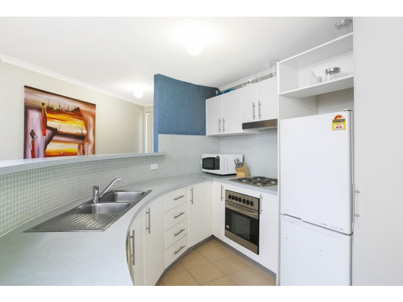 13/2 Forestview Way, Woonona NSW 2517