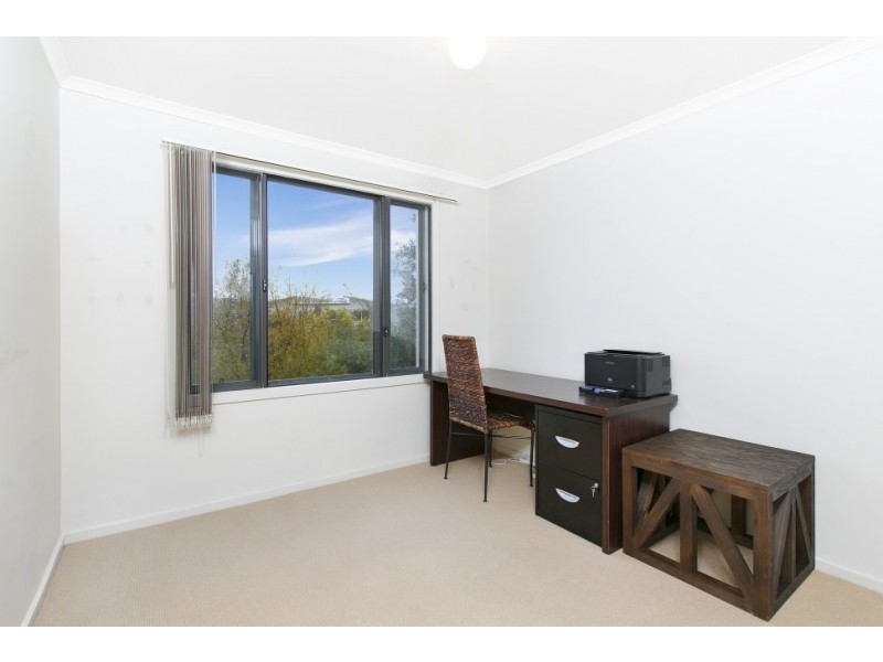 13/2 Forestview Way, Woonona NSW 2517