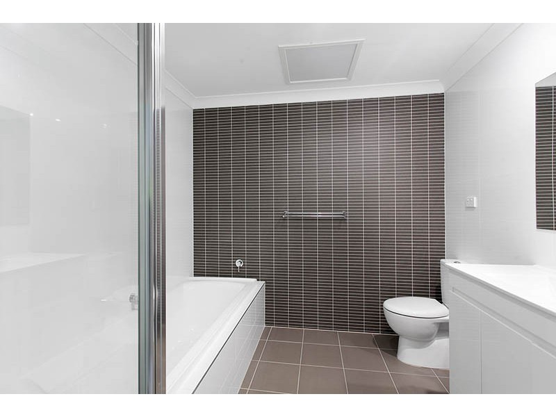 11 Cascade Circuit, Albion Park NSW 2527