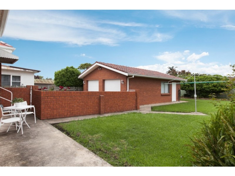 9 Mary Ann Street, Towradgi NSW 2518