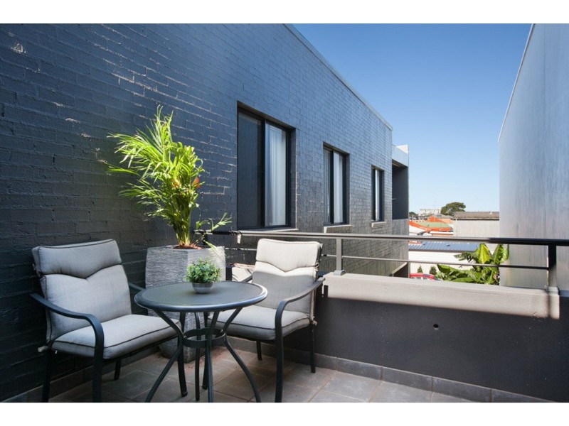 2/77 Auburn Street, Wollongong NSW 2500