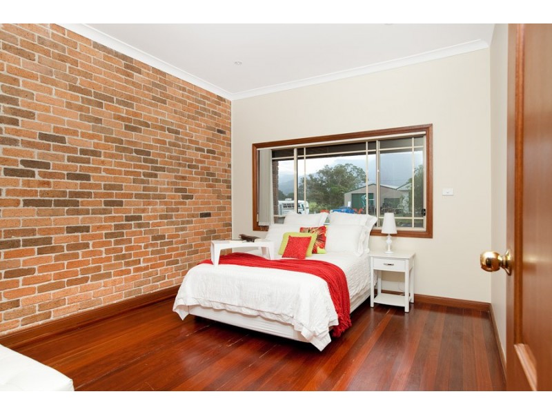 77 Shone Avenue, Horsley NSW 2530