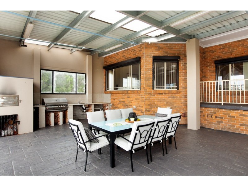 77 Shone Avenue, Horsley NSW 2530