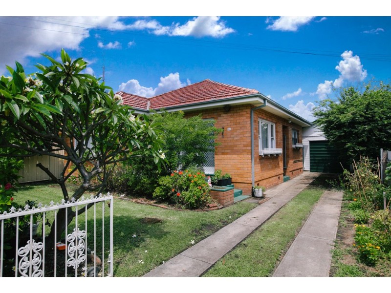 22 Cawley Street, Bellambi NSW 2518