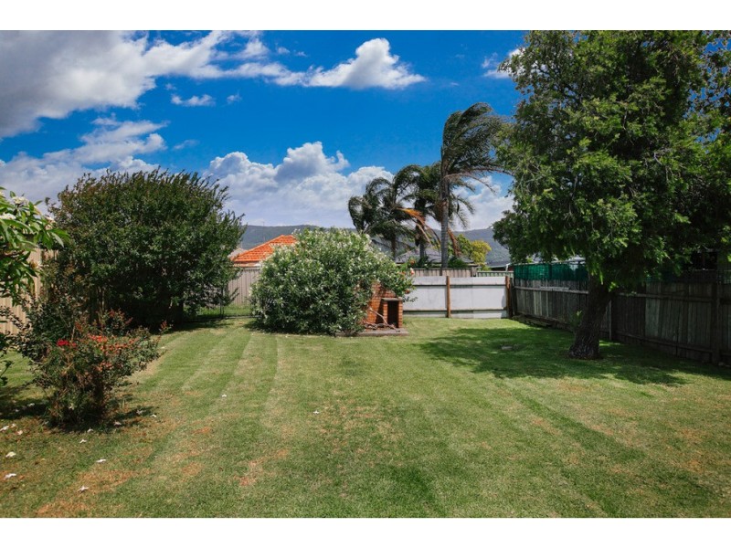 22 Cawley Street, Bellambi NSW 2518