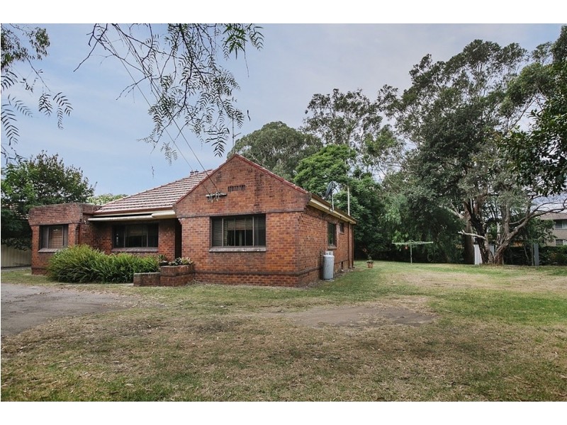 404 Princes Highway, Corrimal NSW 2518