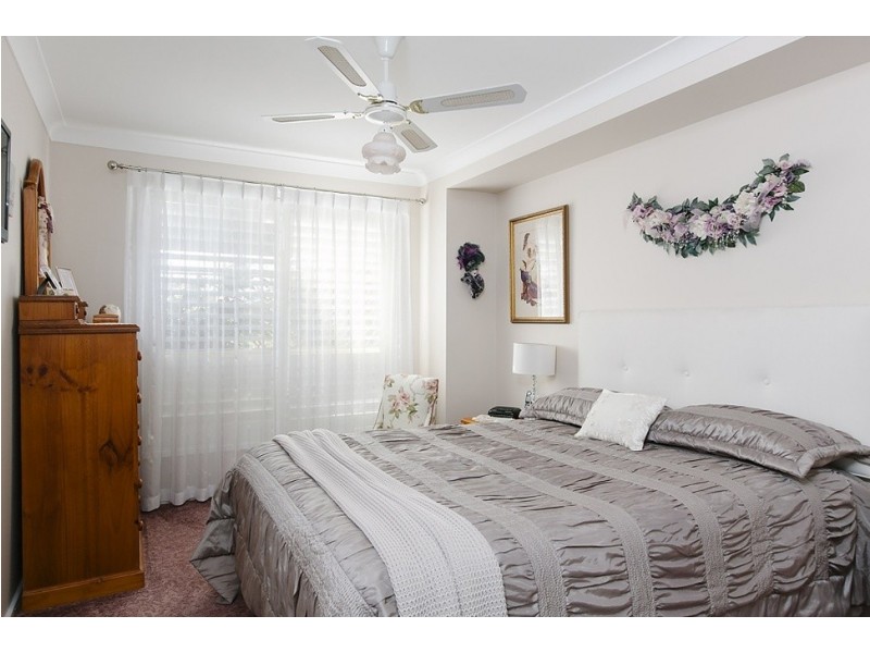 1/4 Park Road, Bellambi NSW 2518