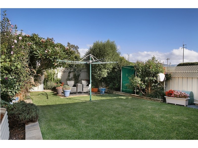 1/4 Park Road, Bellambi NSW 2518