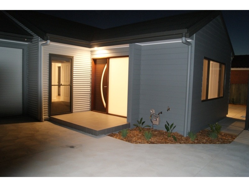 1/7 Mary Ann Street, Towradgi NSW 2518