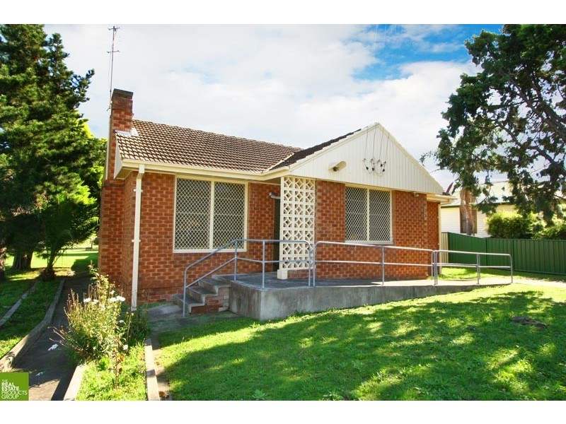 1 Nannawilli Street, Berkeley NSW 2506