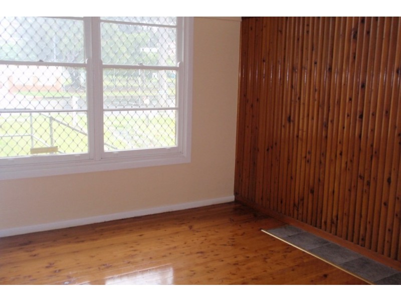 1 Nannawilli Street, Berkeley NSW 2506