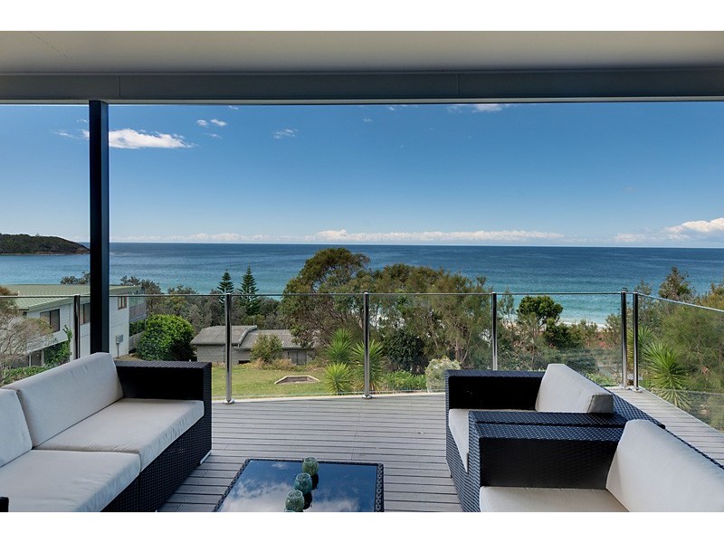32 Donlan Road, Mollymook Beach NSW 2539