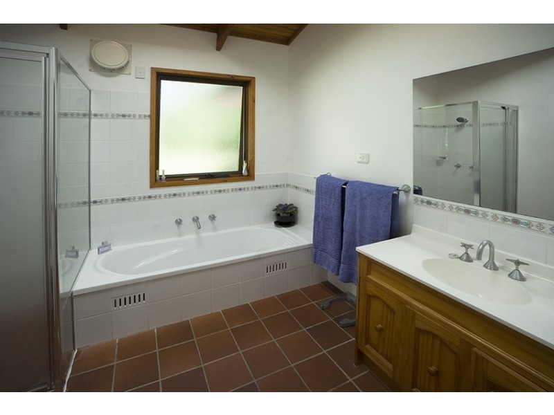 28 Parkland Drive, Kings Point NSW 2539