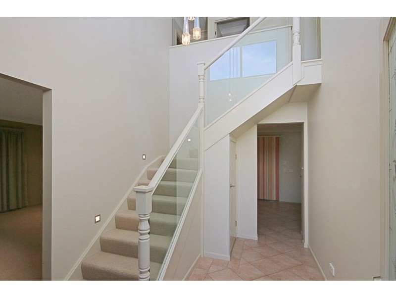 22 Scorpio Grove, Narrawallee NSW 2539