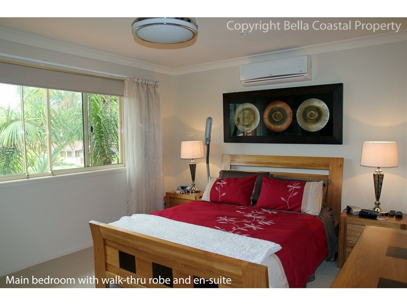 22 Scorpio Grove, Narrawallee NSW 2539