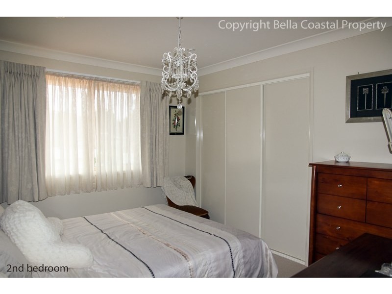 22 Scorpio Grove, Narrawallee NSW 2539