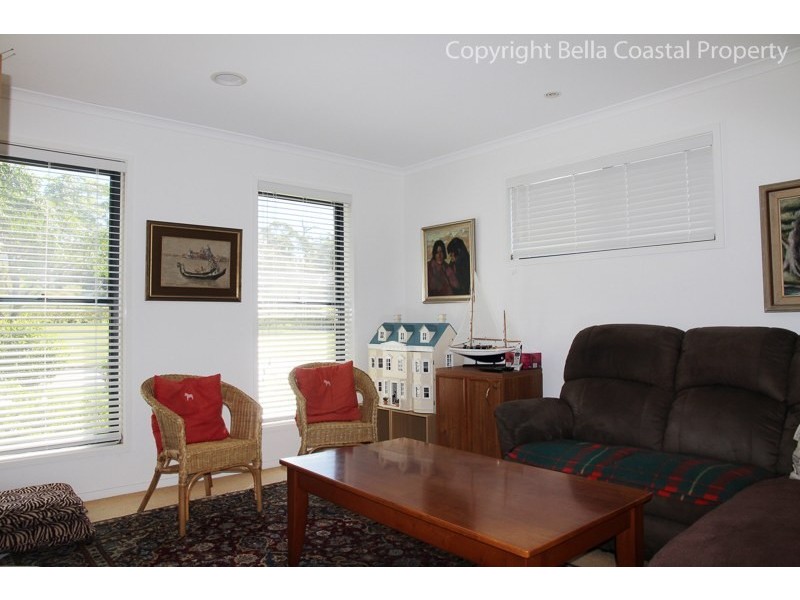 14 Seascape Close, Narrawallee NSW 2539