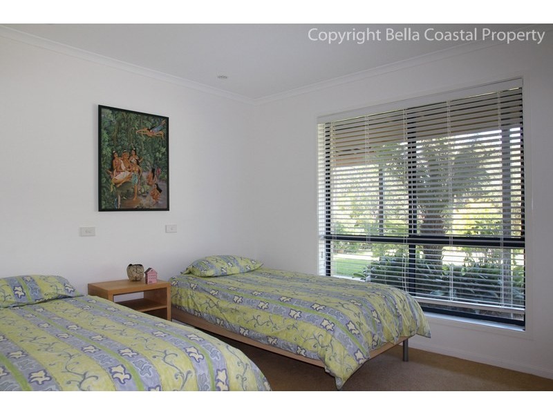 14 Seascape Close, Narrawallee NSW 2539