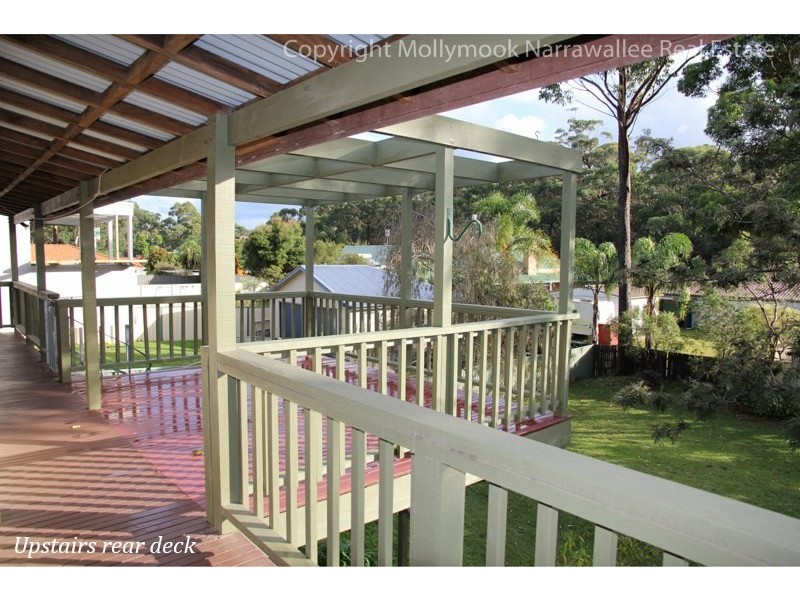 9 Bangalow Street, Narrawallee NSW 2539