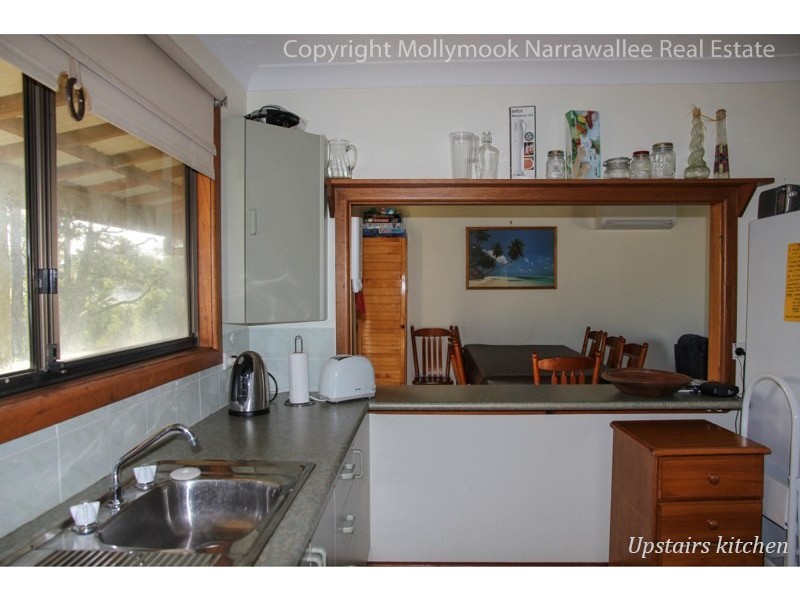 9 Bangalow Street, Narrawallee NSW 2539