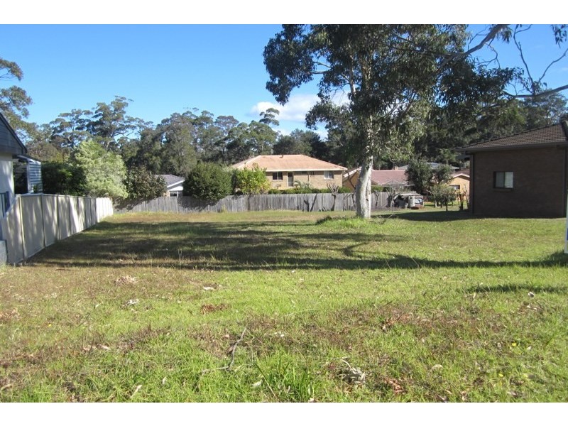 5 Latta Street, Mollymook NSW 2539