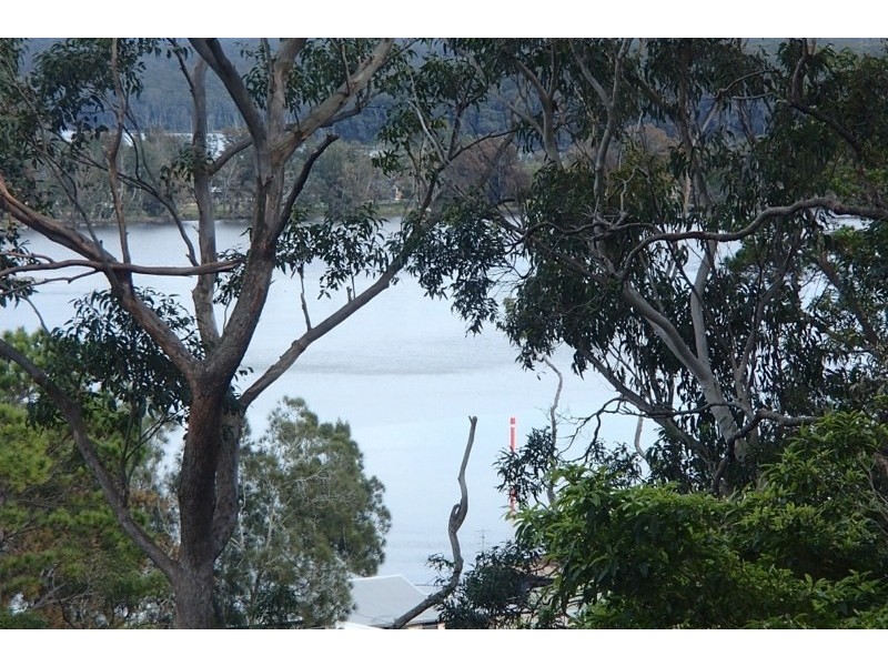 76 Canberra Crescent, Burrill Lake NSW 2539