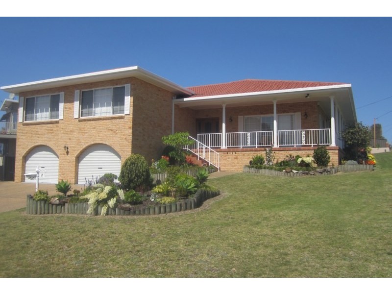 1 Rennies Beach Close, Ulladulla NSW 2539