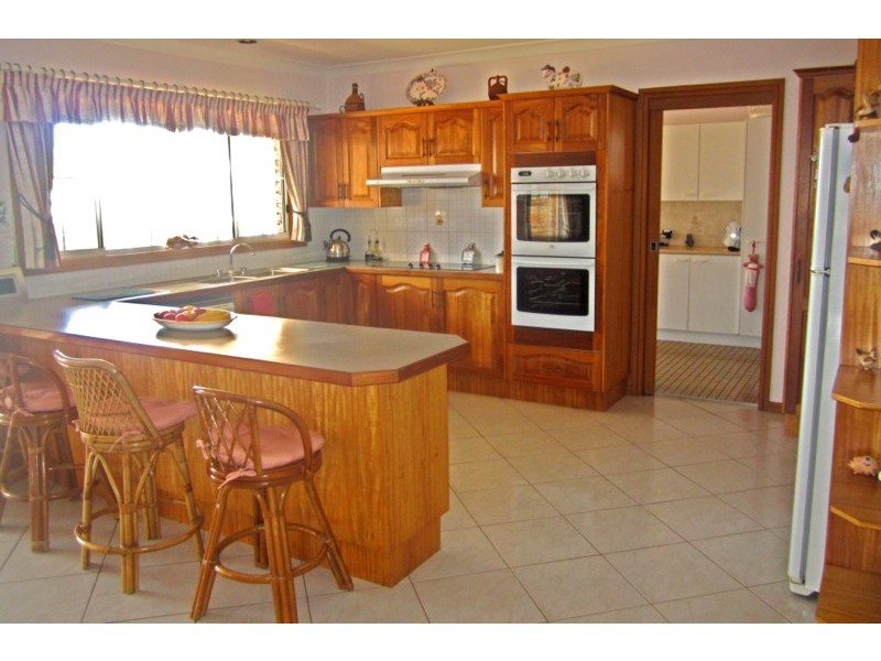 1 Rennies Beach Close, Ulladulla NSW 2539