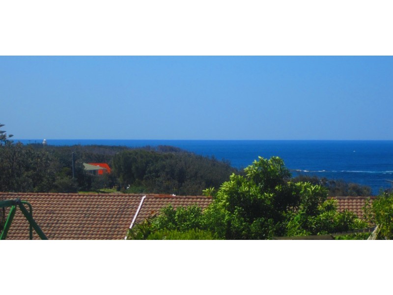 1 Rennies Beach Close, Ulladulla NSW 2539