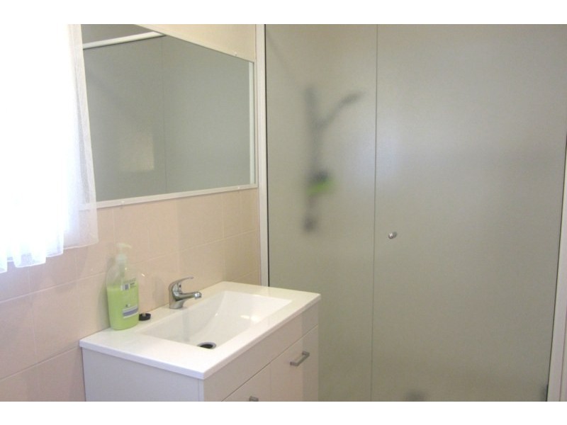 6 Robin Place, Mollymook NSW 2539