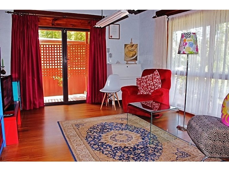 13 Cornfield Parade, Fishermans Paradise NSW 2539