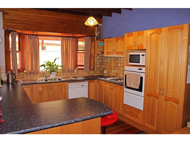 13 Cornfield Parade, Fishermans Paradise NSW 2539