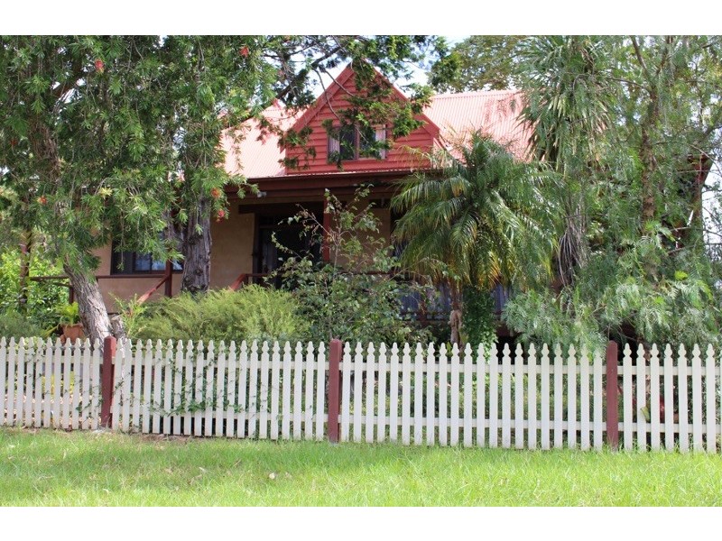 13 Cornfield Parade, Fishermans Paradise NSW 2539