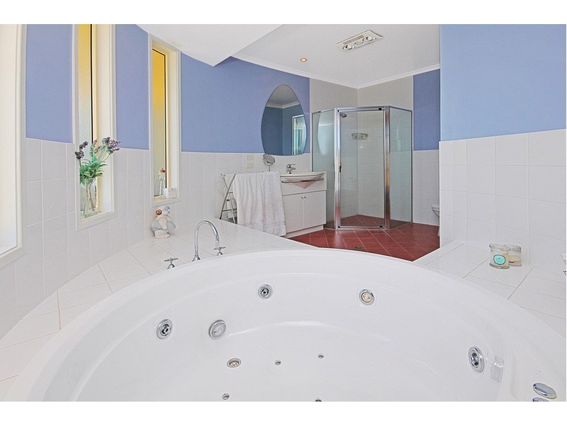 5 Beachway Avenue, Berrara NSW 2540