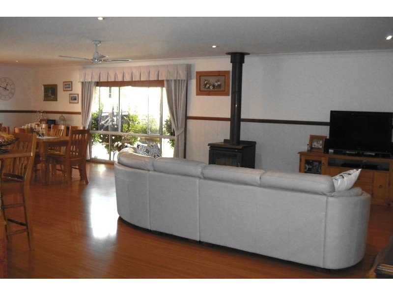 34 Royal Mantle Drive Drive, Ulladulla NSW 2539