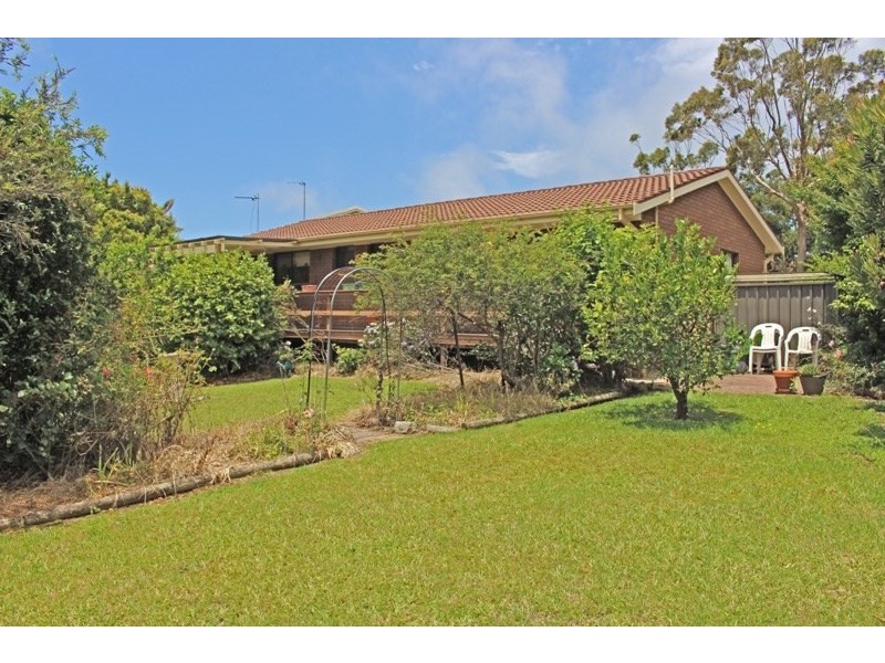 6 Chaucer Place, Ulladulla NSW 2539