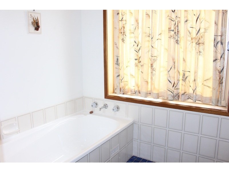 35 Forest Way, Mollymook NSW 2539