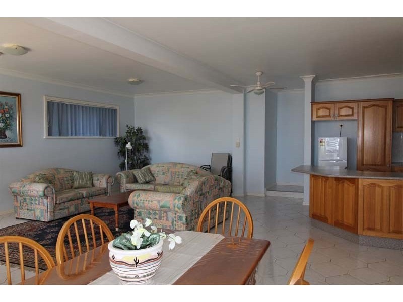 197 Mitchell Parade, Mollymook Beach NSW 2539