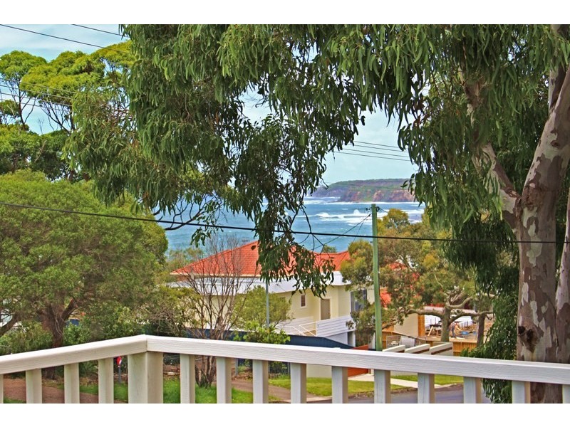 57 Donlan Road, Mollymook Beach NSW 2539