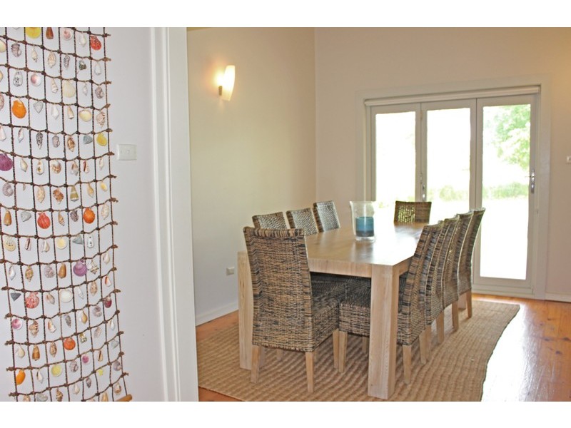 57 Donlan Road, Mollymook Beach NSW 2539