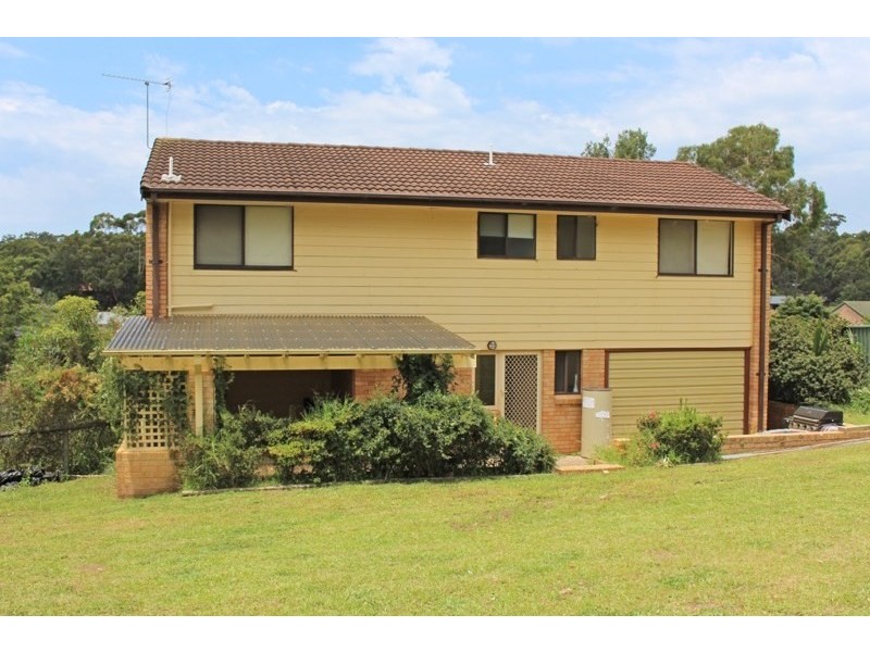 16 Scorpio Grove, Narrawallee NSW 2539