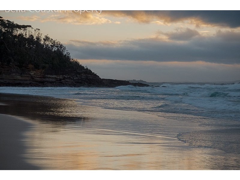 77 Matron Porter Drive, Narrawallee NSW 2539