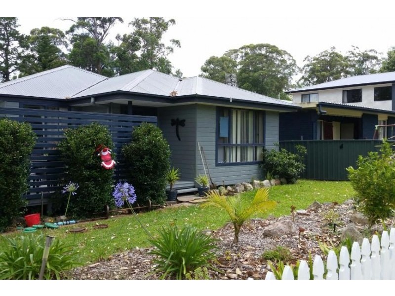 2 Alma Avenue, Fishermans Paradise NSW 2539