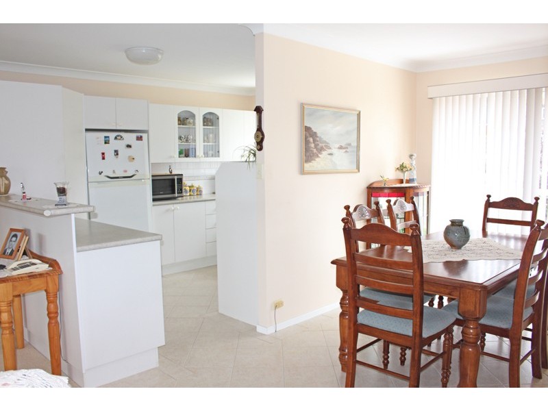 22 Bannister Head Road, Mollymook NSW 2539