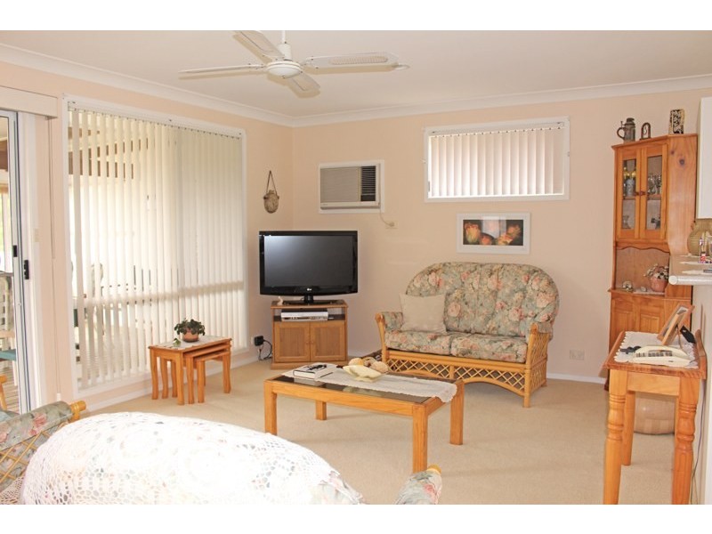 22 Bannister Head Road, Mollymook NSW 2539