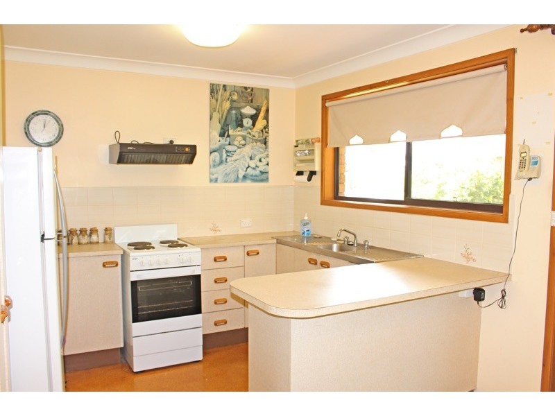 6 Chaucer Place, Ulladulla NSW 2539